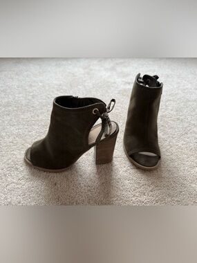 LC Lauren Conrad Olive Suede Peep-Toe Block Heel Ankle Booties